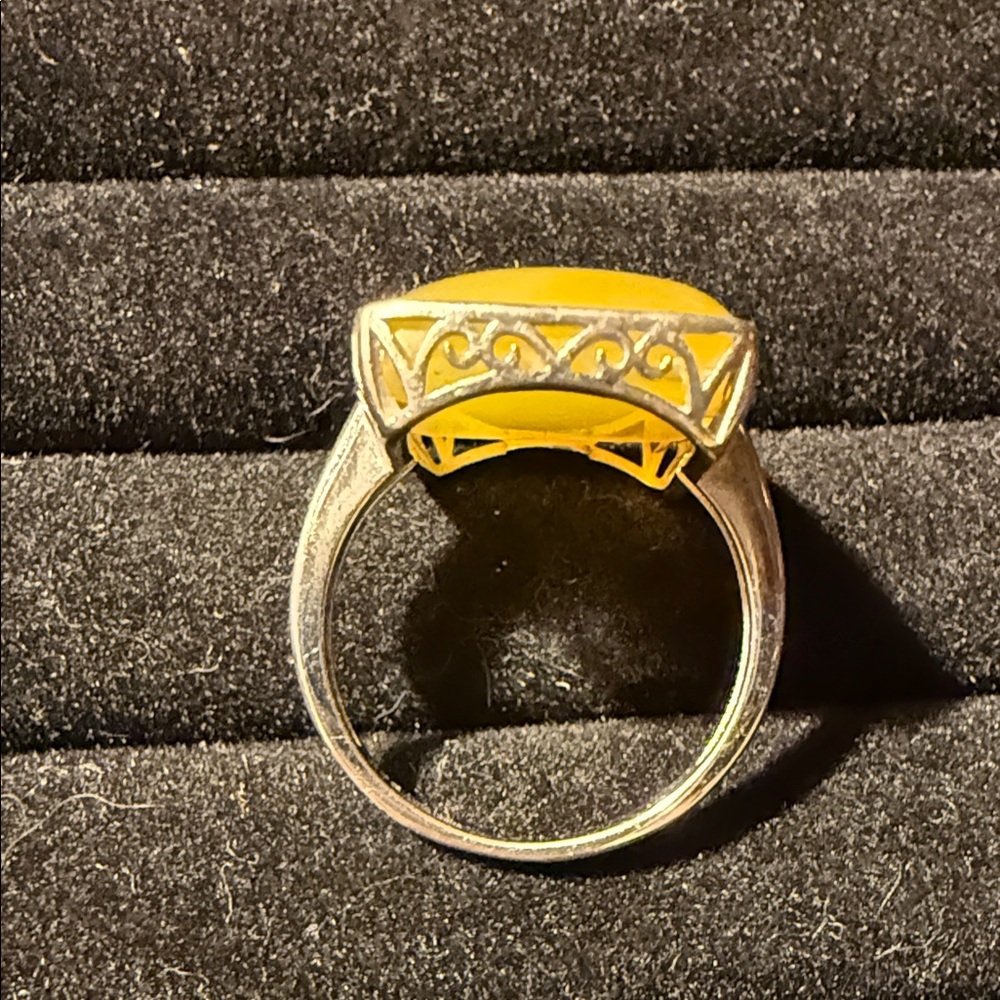 Yellow Rectangular Stone Ring - image 4